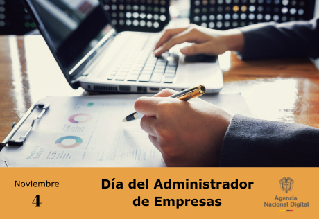 Imagen de unas manos de un hombre trabajando la derecha sobre el teclado de un portátil y la izquierda sosteniendo un lapicero que apunta a unas gráficas impresas. Imagen de unas manos de un hombre trabajando la derecha sobre el teclado de un portátil y la izquierda sosteniendo un lapicero que apunta a unas gráficas impresas.